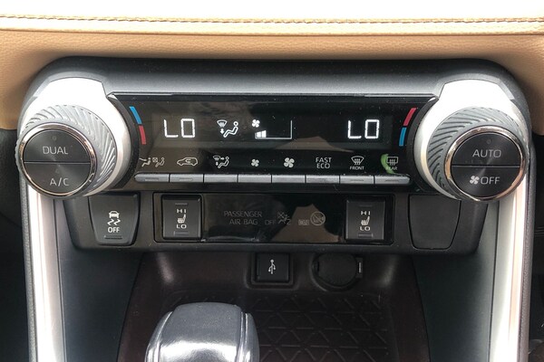 Used Toyota RAV4 2021 for sale - 75254864: Photo 9