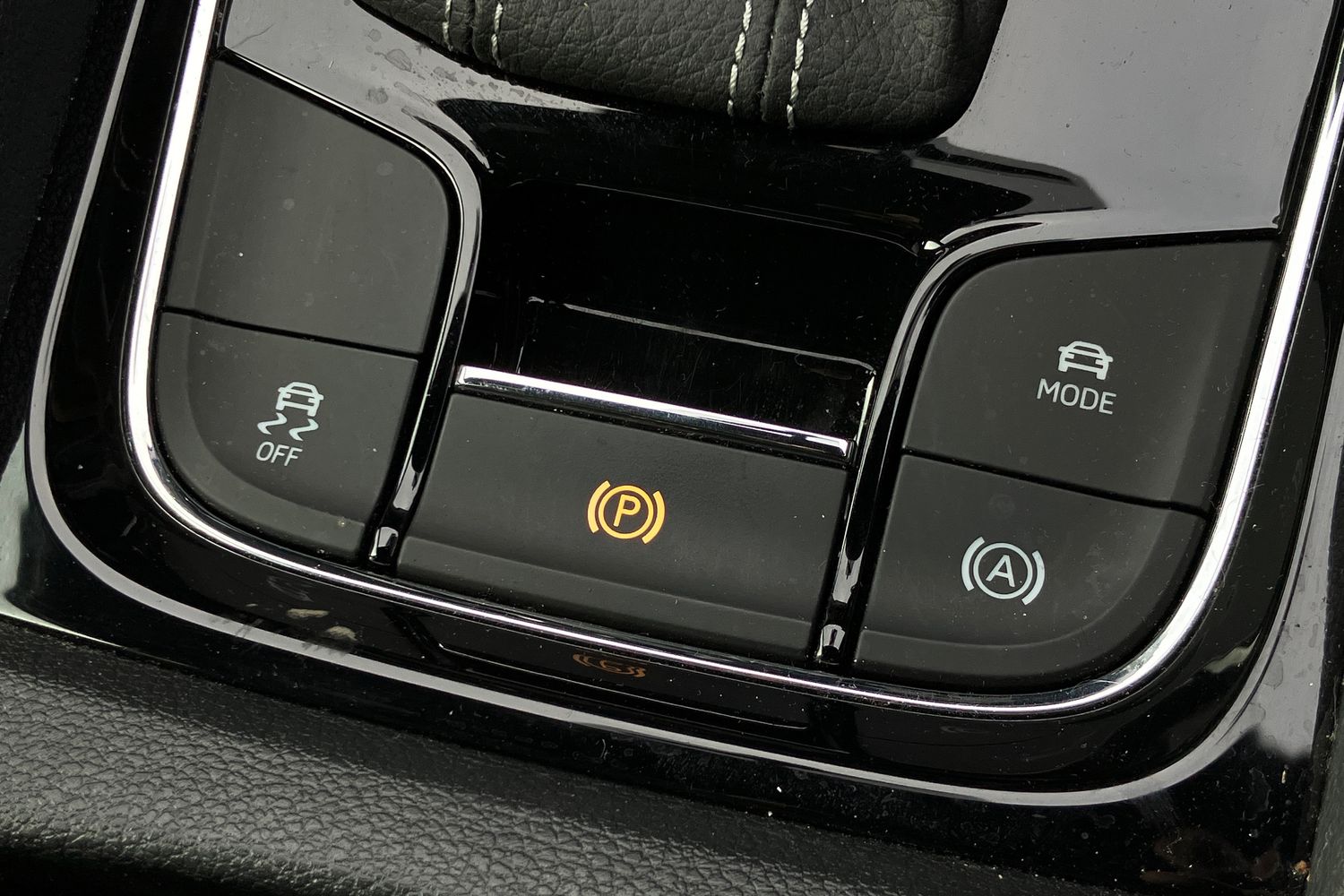 Used Skoda Karoq 2021 for sale - 76292505: Photo 11