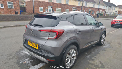 Used Renault Captur 2020 for sale - 77787618: Photo 2