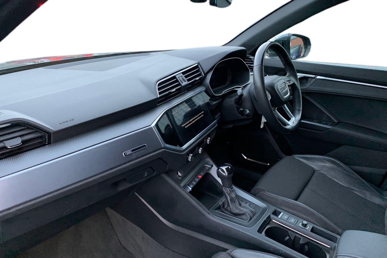 Used Audi Q3 2020 for sale - 78001895: Photo 4