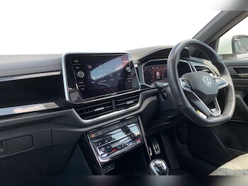 Used Volkswagen T-Roc 2022 for sale - 79295321: Photo