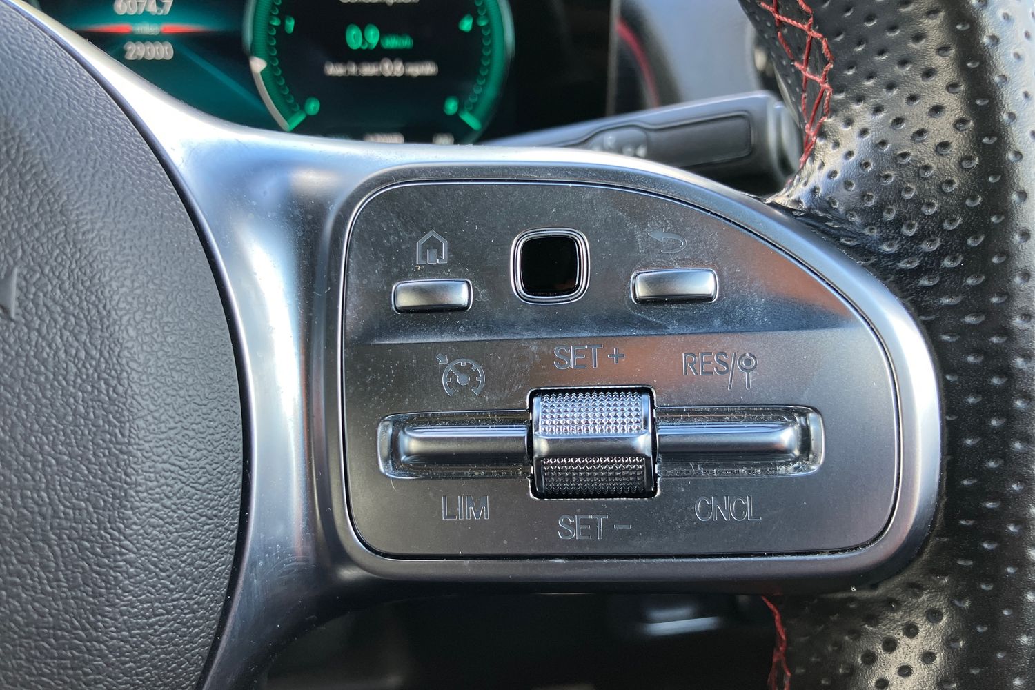 Used Mercedes-Benz EQB 2022 for sale - 76323965: Photo 12