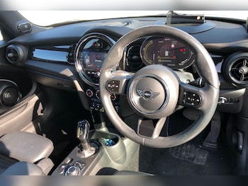 Used MINI Hatch 2023 for sale - 78708627: Photo