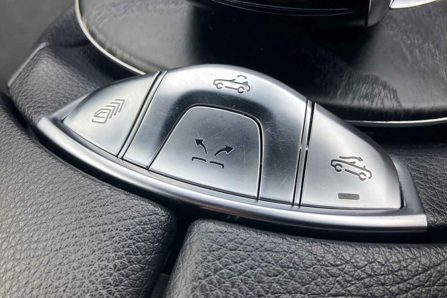 Used Mercedes-Benz E Class 2020 for sale - 75898837: Photo 11