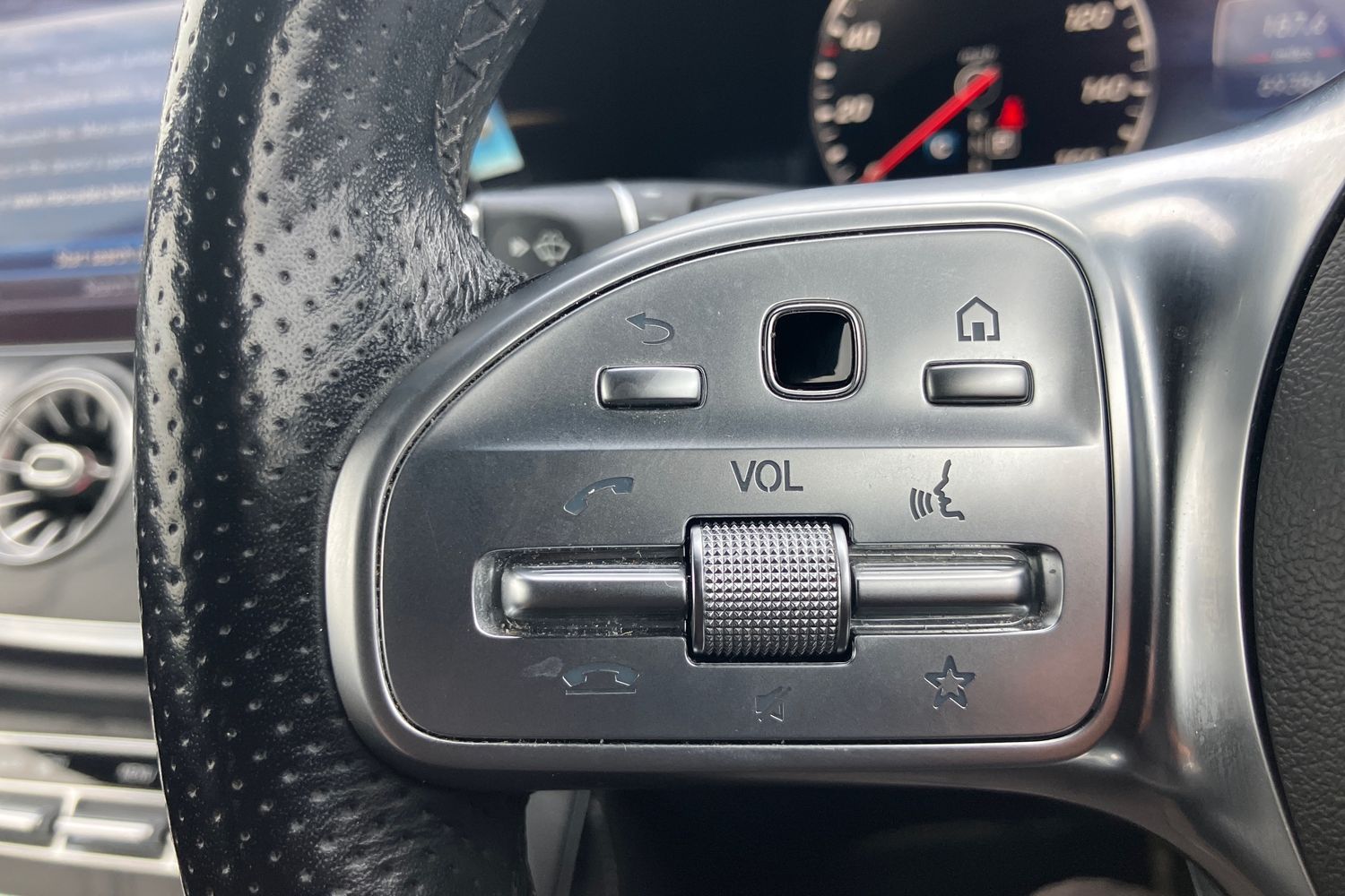 Used Mercedes-Benz E Class 2020 for sale - 75898837: Photo 12