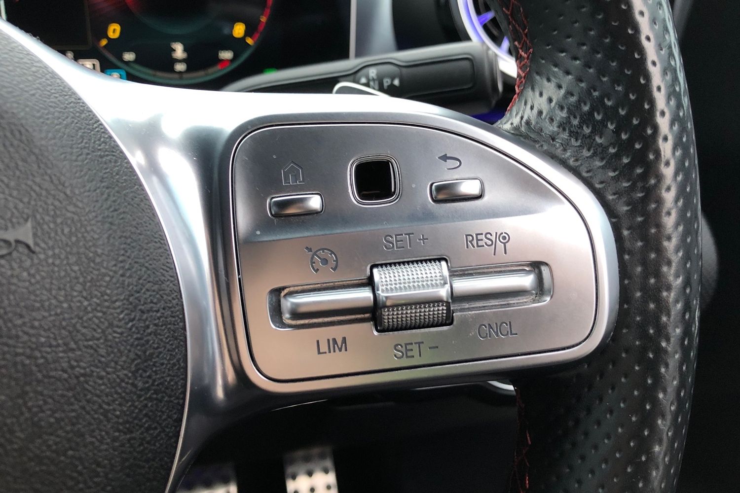 Used Mercedes-Benz A-Class 2018 for sale - 77527377: Photo 7