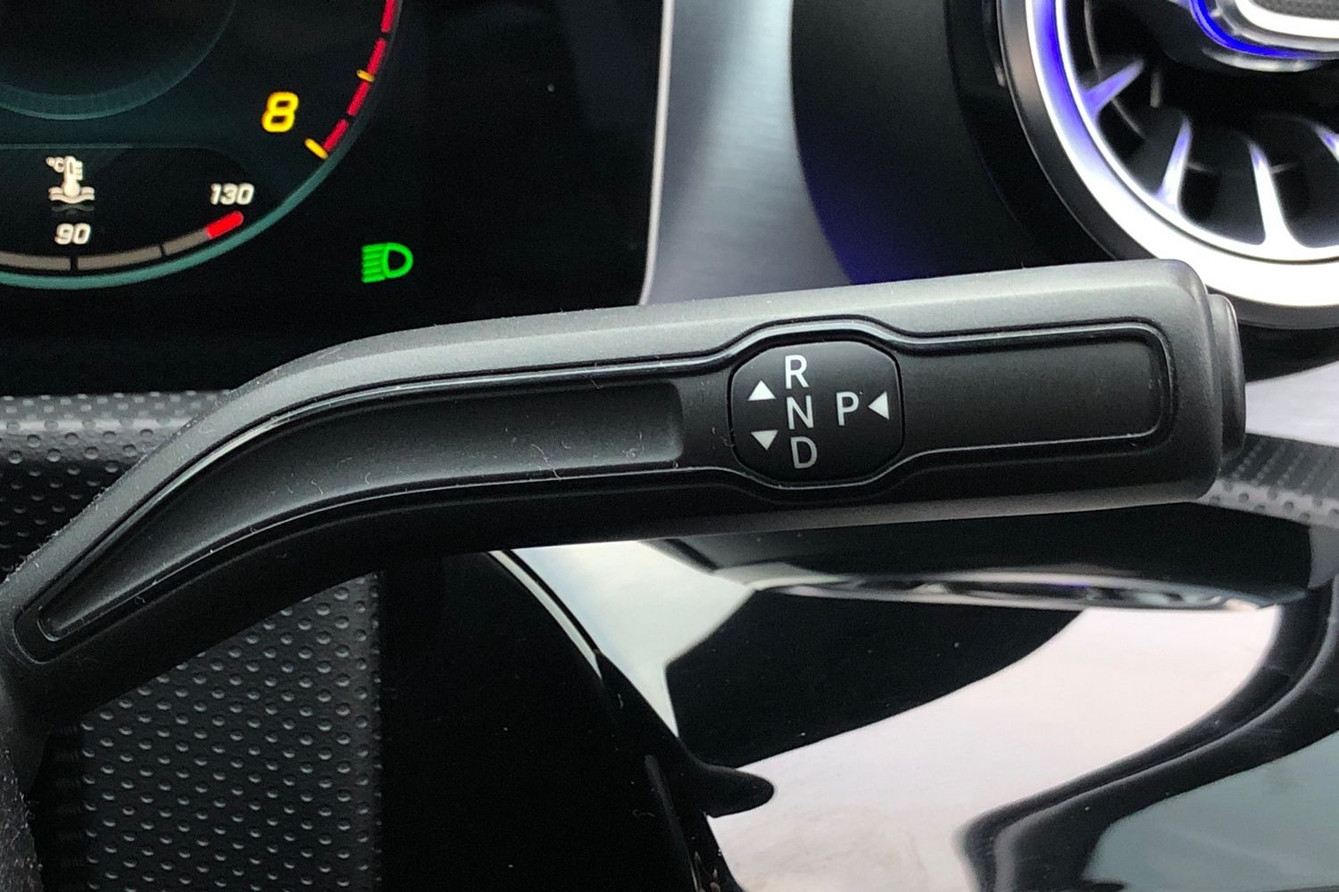 Used Mercedes-Benz A-Class 2018 for sale - 77527377: Photo 8