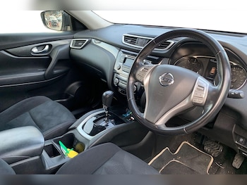 Used Nissan X-Trail 2017 for sale - 77026576: Photo