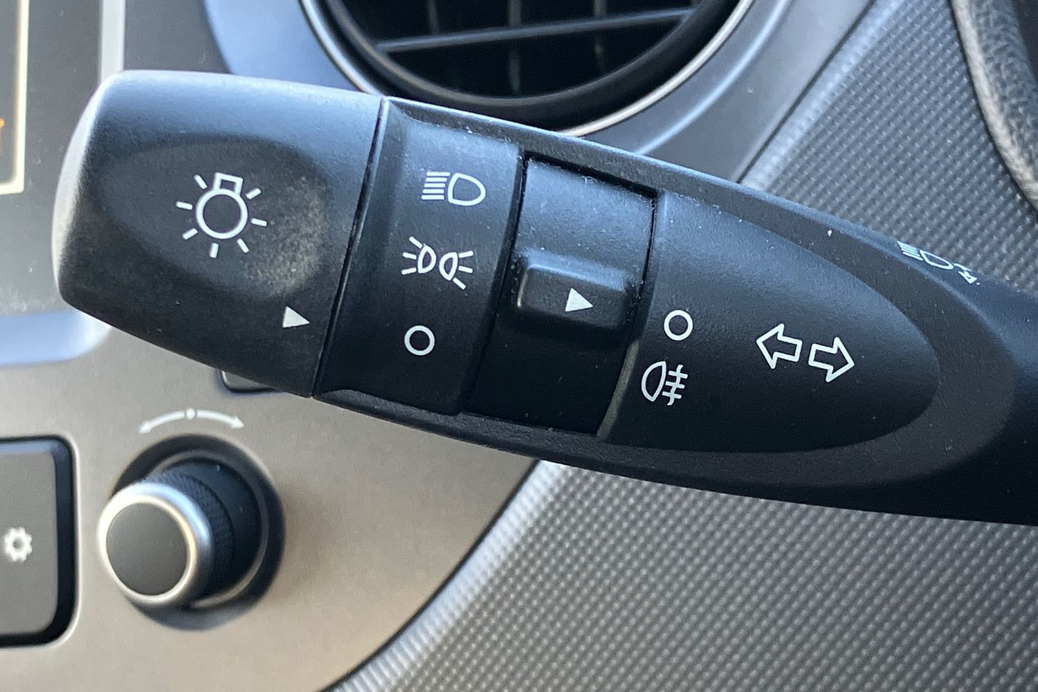 Used Hyundai i10 2018 for sale - 76488364: Photo 16