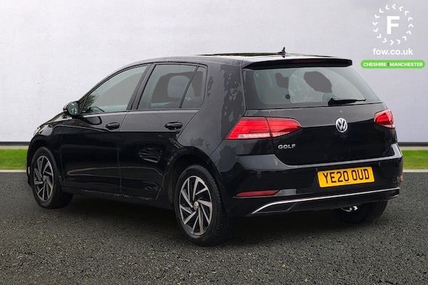 Used Volkswagen Golf 2020 for sale - 76157941: Photo 2