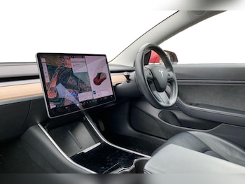 Used Tesla Model 3 2019 for sale - 79547251: Photo