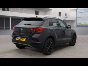 Used Volkswagen T-Roc 2021 for sale - 74399223: Photo
