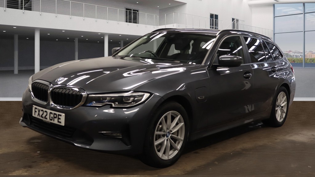 Used BMW 3 Series 2022 for sale - 76476152: Photo 2