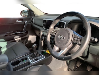 Used Kia Sportage 2021 for sale - 78251934: Photo