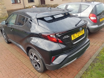 Used Toyota C-HR 2023 for sale - 77805234: Photo