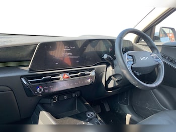 Used Kia Niro 2023 for sale - 79175115: Photo