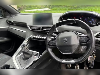 Used Peugeot 3008 2019 for sale - 78599362: Photo