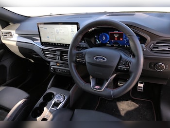 Used Ford Focus 2023 for sale - 77728785: Photo