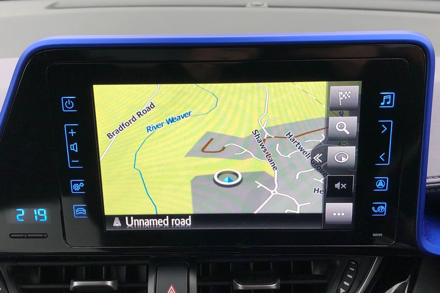 Used Toyota C-HR 2018 for sale - 76649327: Photo 10