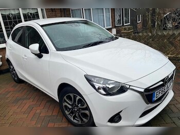 Used Mazda Mazda2 2016 for sale - 77348449: Photo