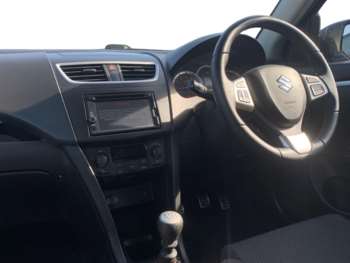 Used Suzuki Swift 2017 for sale - 74023343: Photo