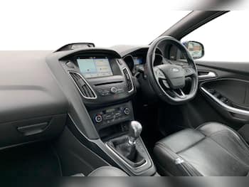 Used Ford Focus 2017 for sale - 79710370: Photo
