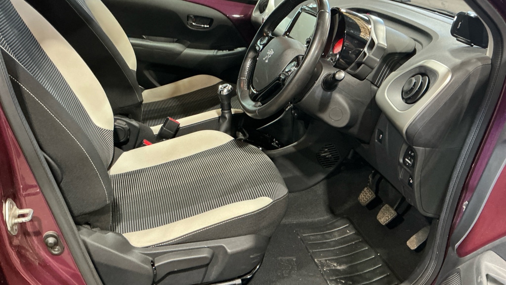 Used Peugeot 108 2018 for sale - 76564840: Photo 3