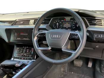 Used Audi e-tron 2021 for sale - 74894119: Photo