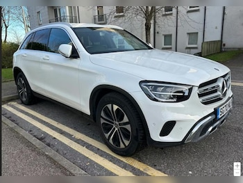 Used Mercedes-Benz GLC 2020 for sale - 77805254: Photo