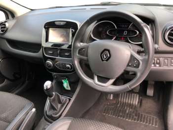 Used Renault Clio 2018 for sale - 74770504: Photo