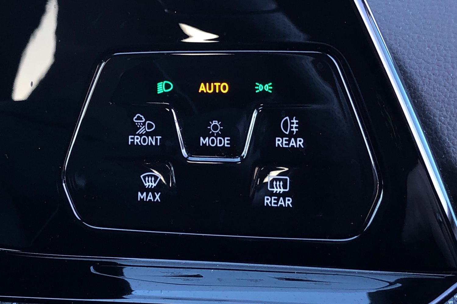 Used Volkswagen Golf 2021 for sale - 76488417: Photo 19