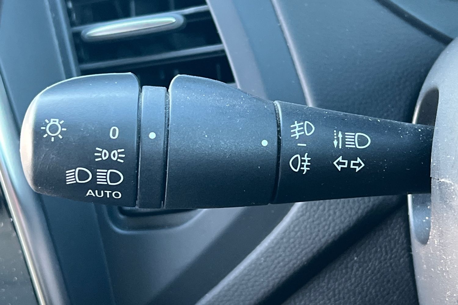 Used Renault Captur 2019 for sale - 77812659: Photo 14