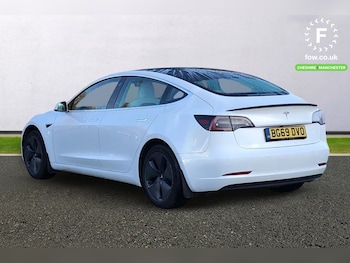 Used Tesla Model 3 2019 for sale - 76480885: Photo