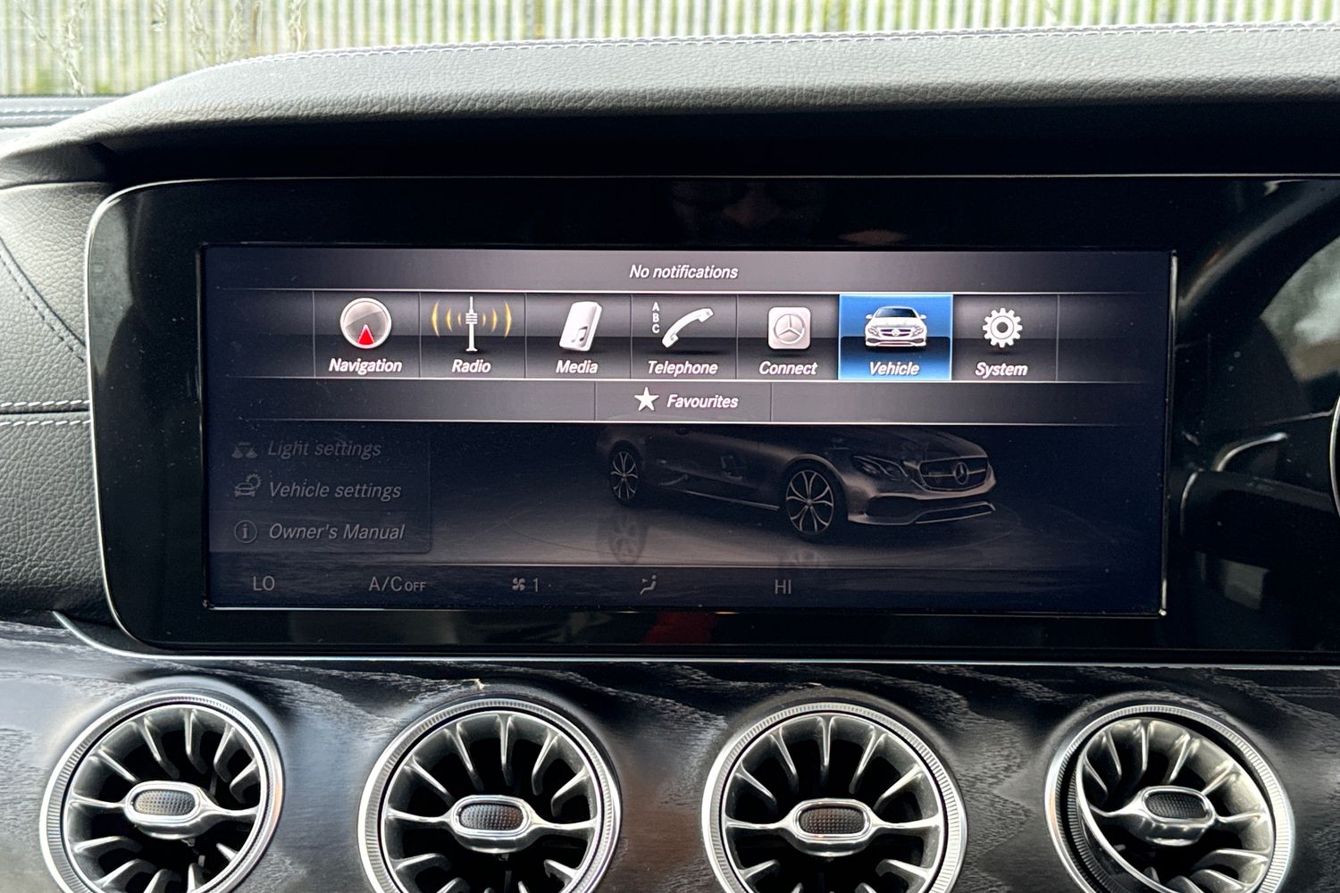 Used Mercedes-Benz E Class 2018 for sale - 77601709: Photo 10