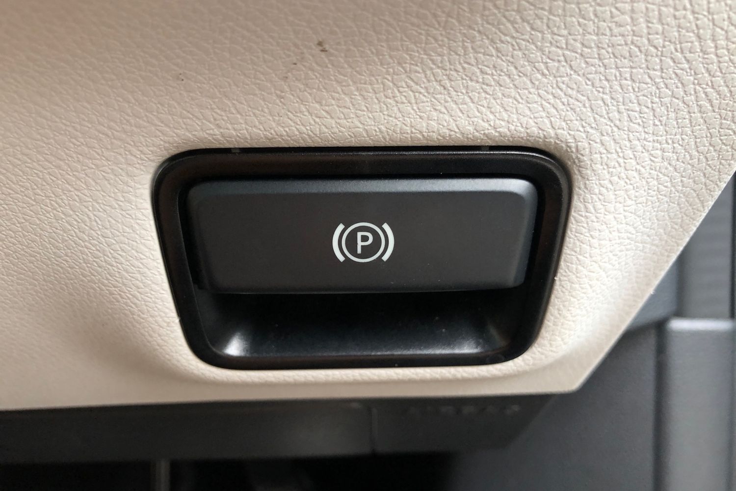 Used Mercedes-Benz CLA 2017 for sale - 76353120: Photo 13
