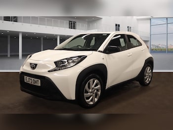 Used Toyota Aygo X 2023 for sale - 76218585: Photo 2