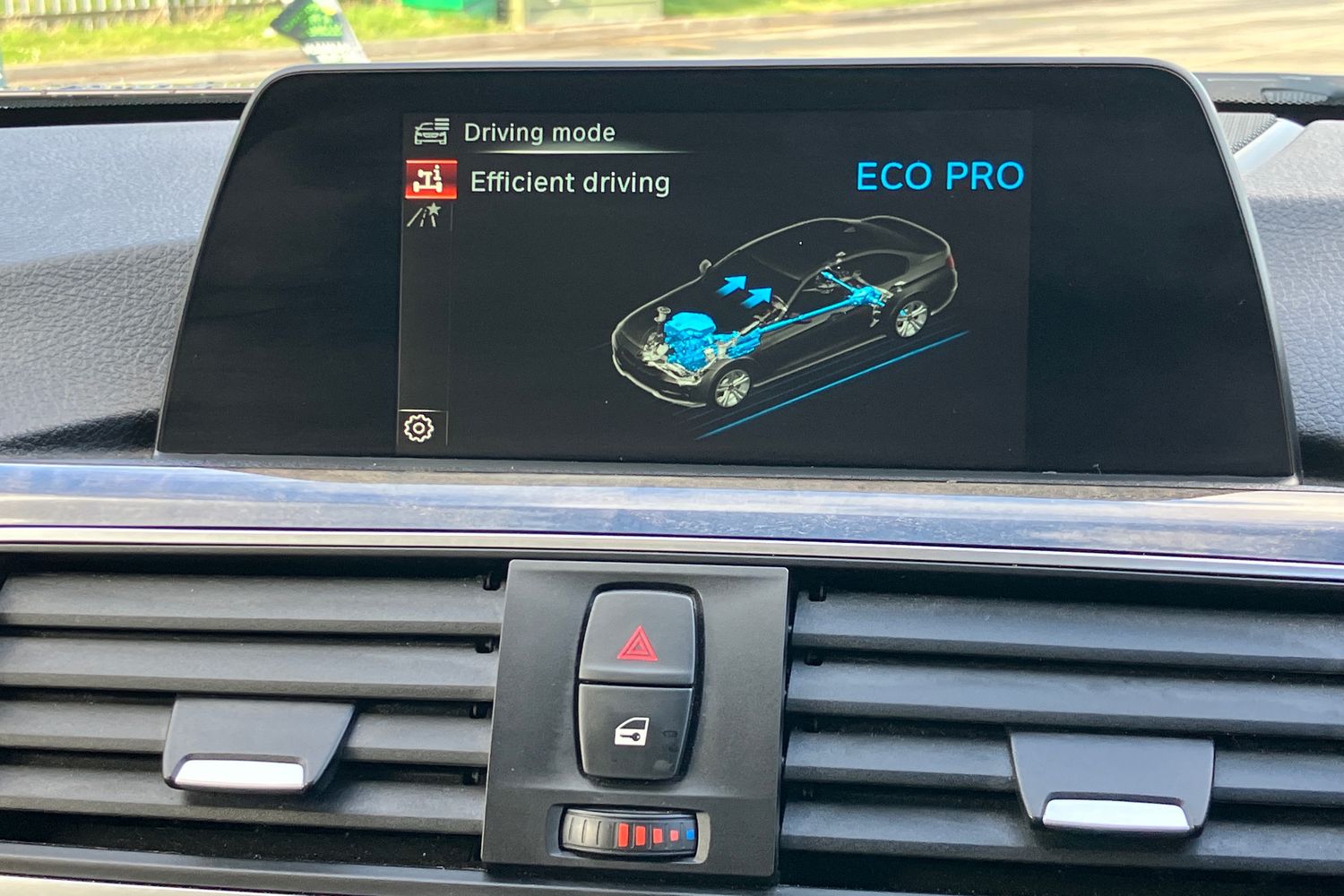 Used BMW 3 Series 2018 for sale - 77494004: Photo 11