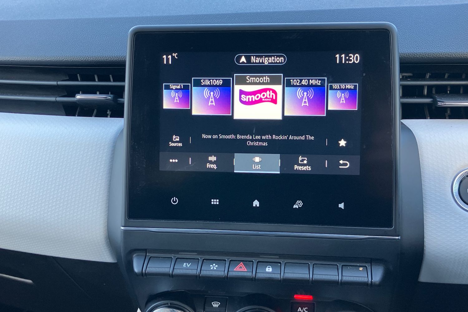 Used Renault Clio 2023 for sale - 76767695: Photo 7