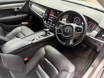 Used Volvo V90 2019 for sale - 75908812: Photo