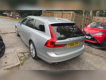 Used Volvo V90 2019 for sale - 75908812: Photo