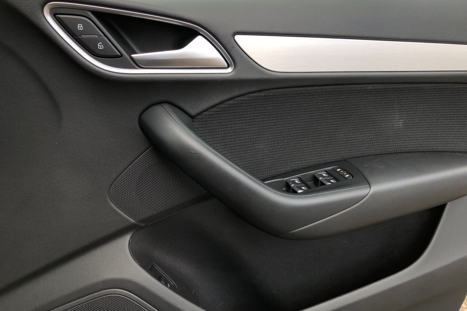 Used Audi Q3 2018 for sale - 75898551: Photo 12