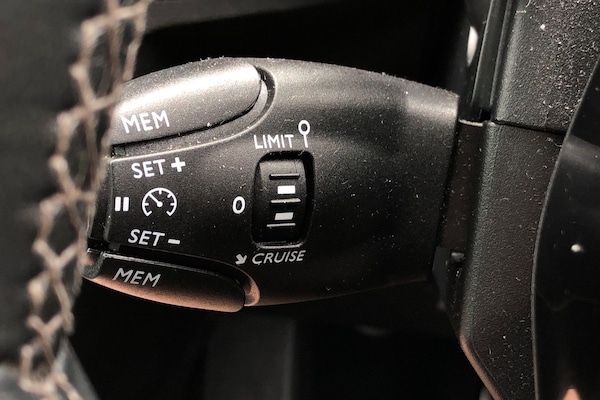 Used Peugeot 3008 2018 for sale - 76267953: Photo 6