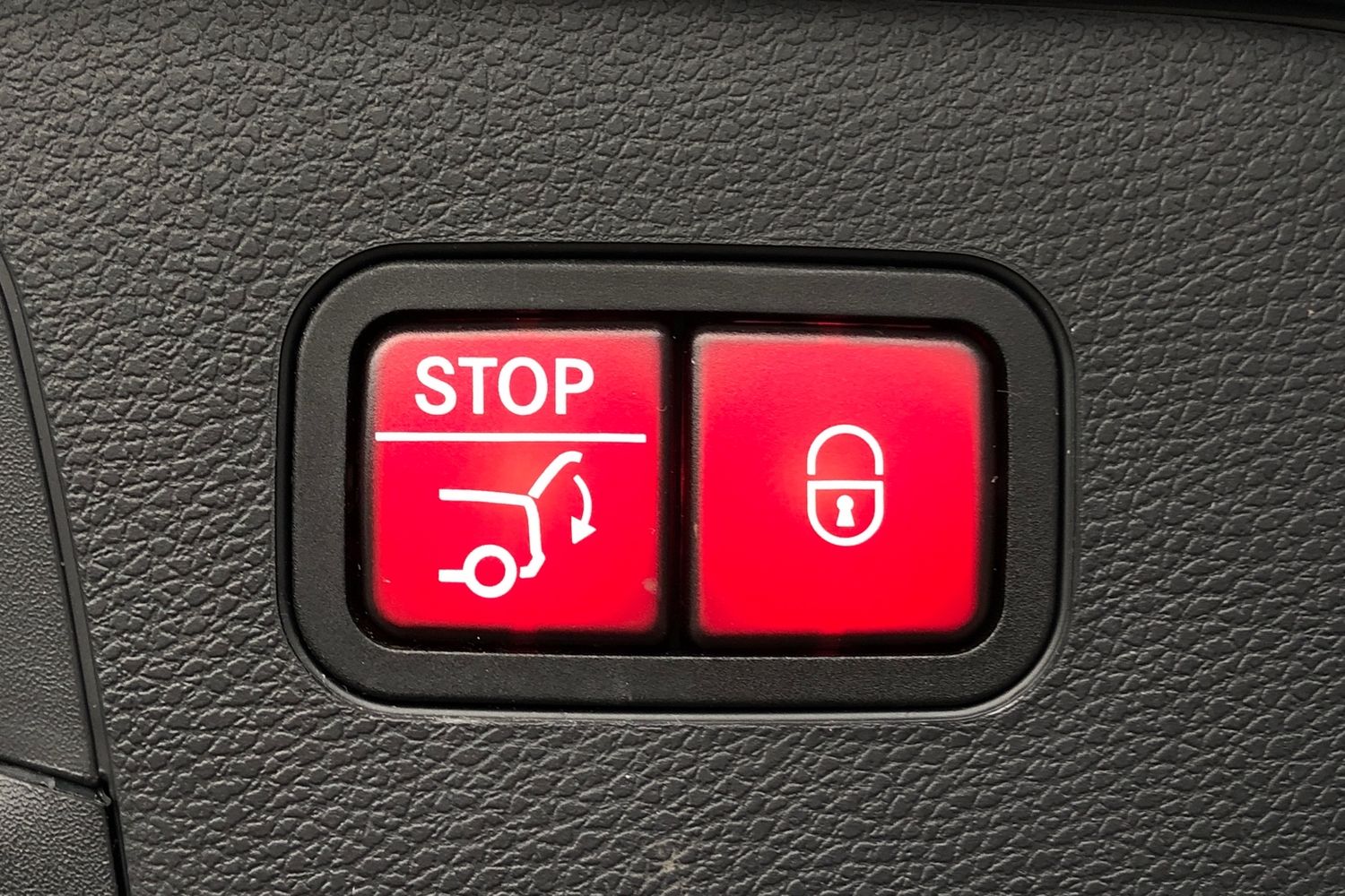 Used Mercedes-Benz EQC 2022 for sale - 76082048: Photo 18