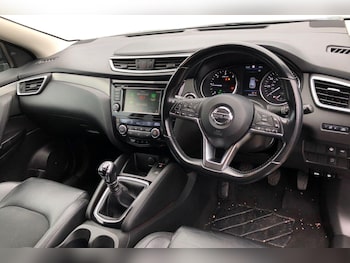 Used Nissan Qashqai 2020 for sale - 76564799: Photo