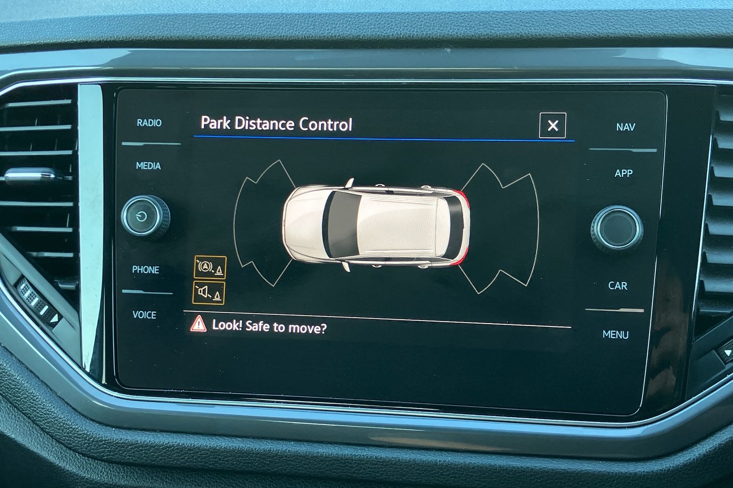 Used Volkswagen T-Roc 2021 for sale - 77262592: Photo 14