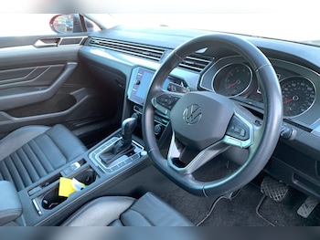 Used Volkswagen Passat 2023 for sale - 78512493: Photo