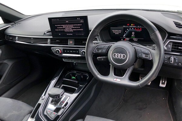 Used Audi A4 2022 for sale - 76019527: Photo 3