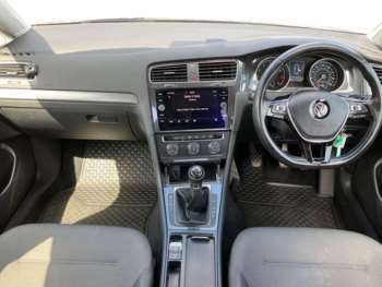 Used Volkswagen Golf 2018 for sale - 74973617: Photo