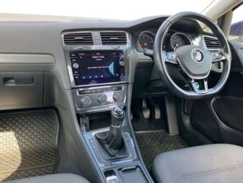 Used Volkswagen Golf 2018 for sale - 74973617: Photo