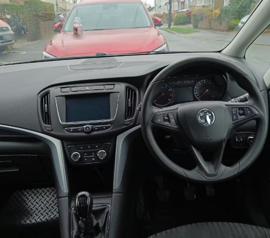 Used Vauxhall Zafira 2017 for sale - 78079119: Photo 3